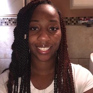 Meet your Posher, Amber